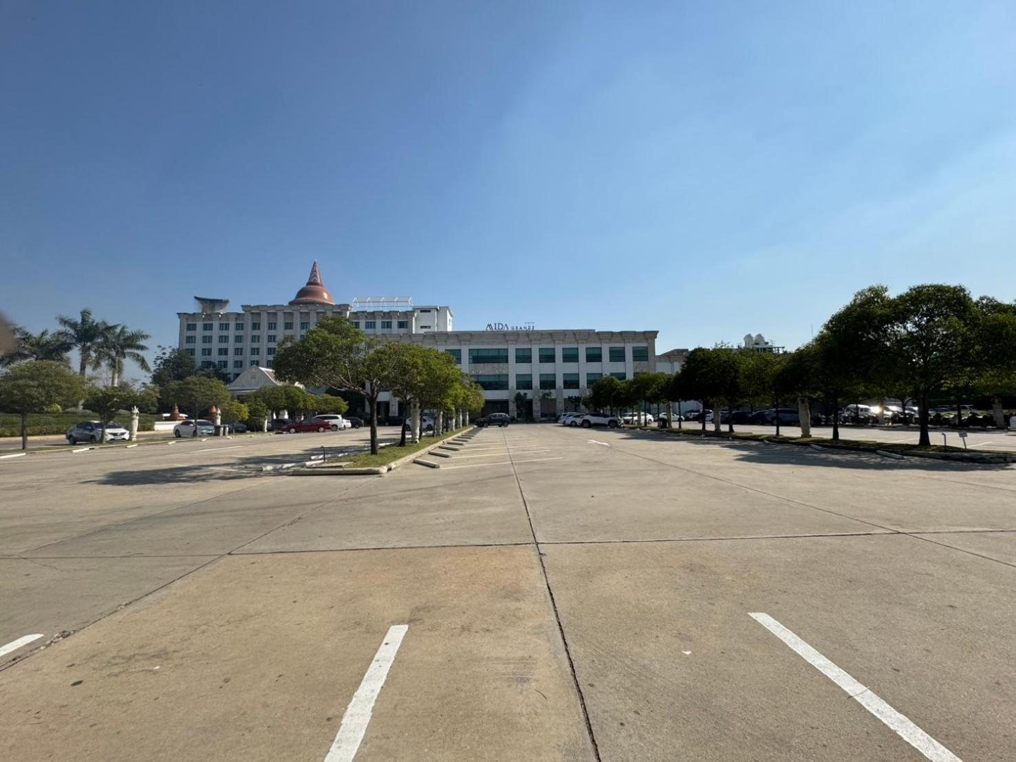 Mida Grande Hotel Dhavaravati Nakhon Pathom - Sha Plus Exteriér fotografie