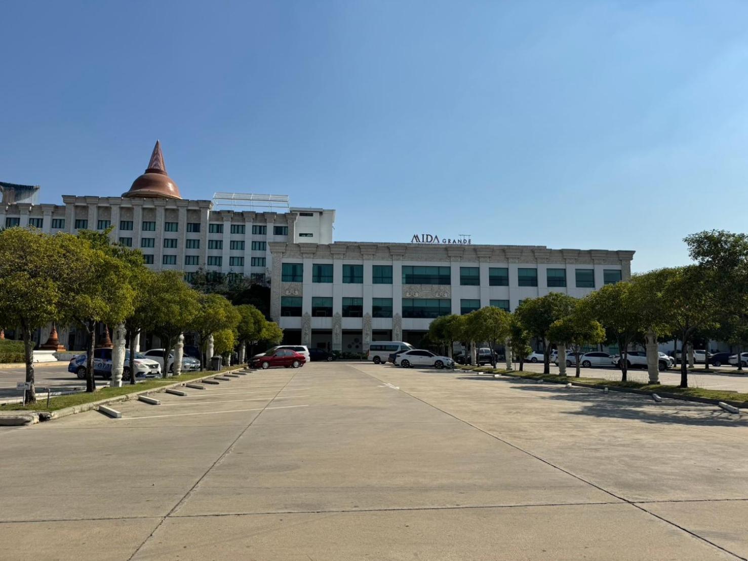 Mida Grande Hotel Dhavaravati Nakhon Pathom - Sha Plus Exteriér fotografie